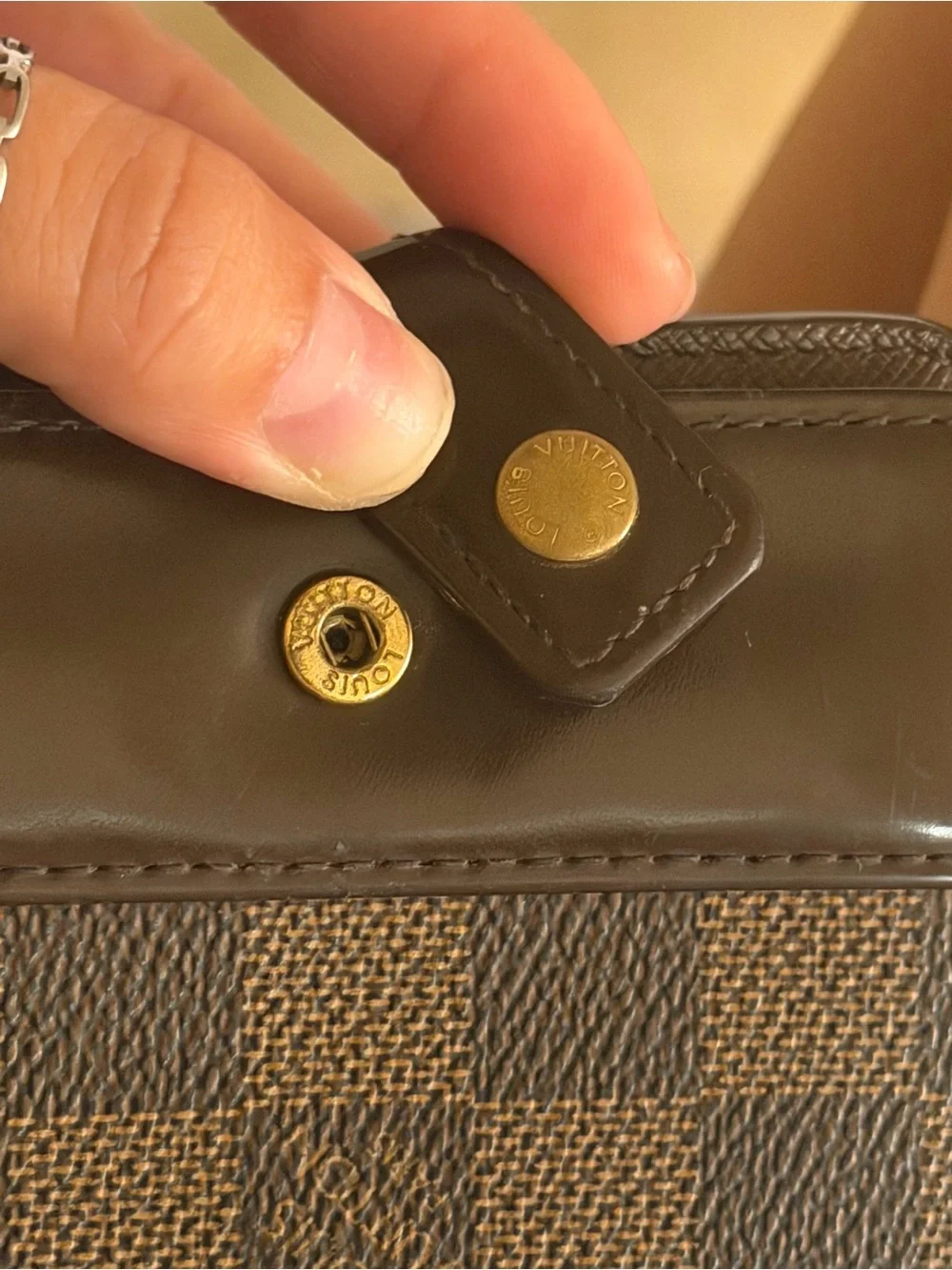 Louis Vuitton damier wallet
